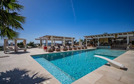 The Jungle: A Mediterranean Paradise